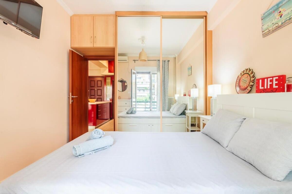 Athens Strawberry Hideaway - City Chic Retreat Exterior foto